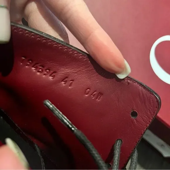 🖤NEW🖤 Gucci Black Leather Combat Lace Up Web Women’s Boots EU 41 - Picture 5 of 13